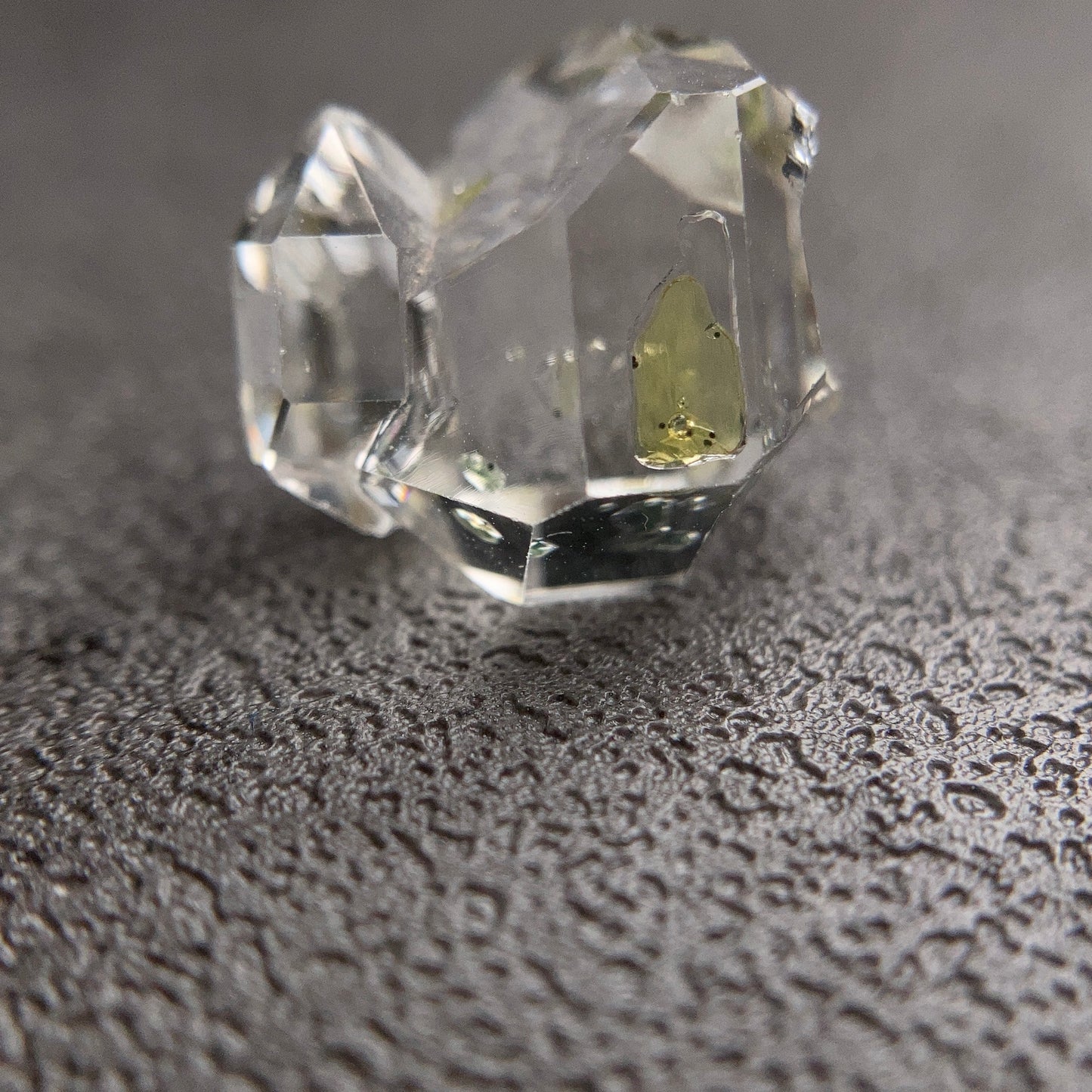 6.82 Carat Double Terminated Crystal 雙尖白水晶