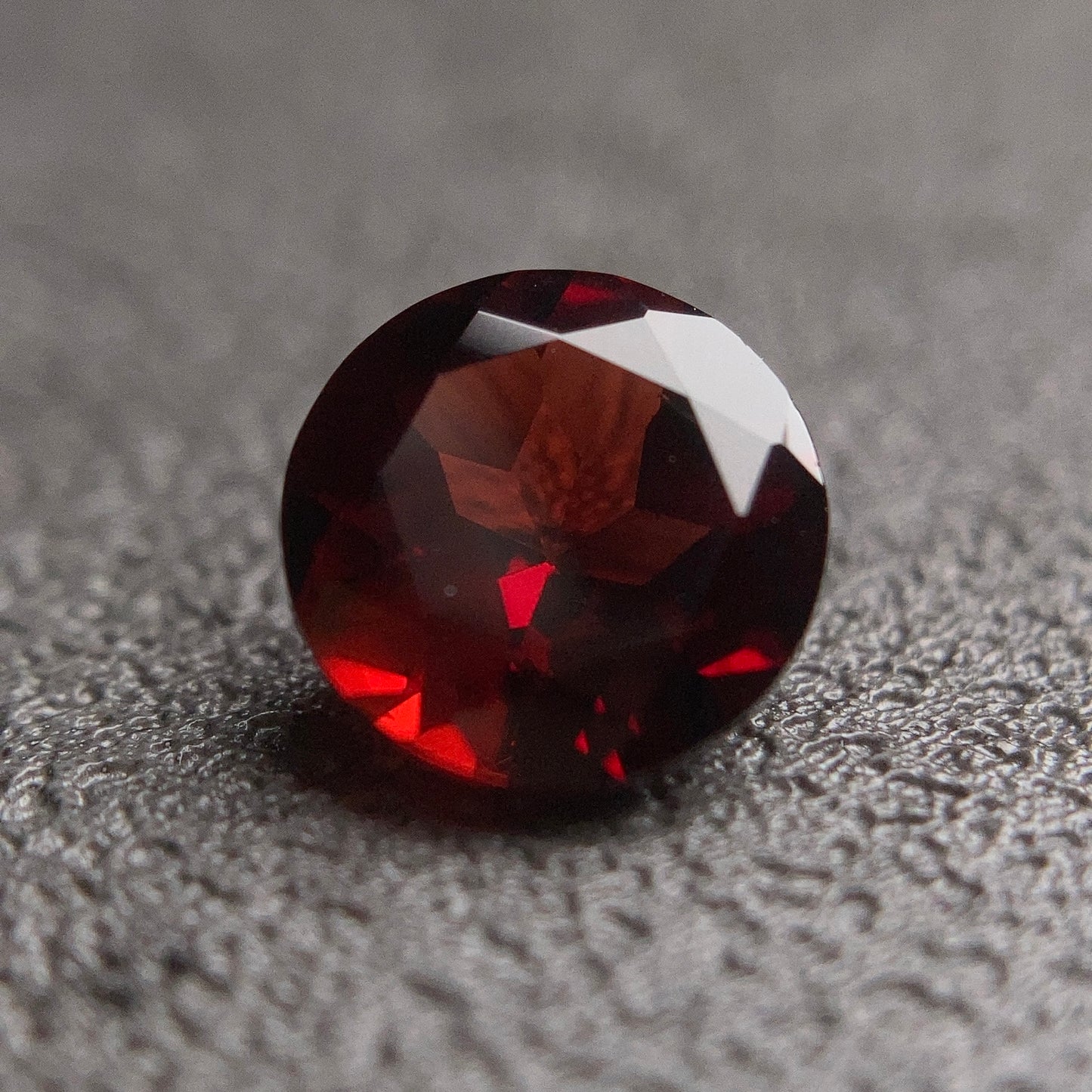 1.42 Carat Almandine 鐵鋁榴石