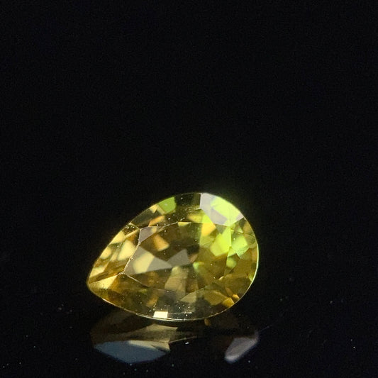 0.25 Carat Sapphire 黃色藍寶石 (經熱處理)