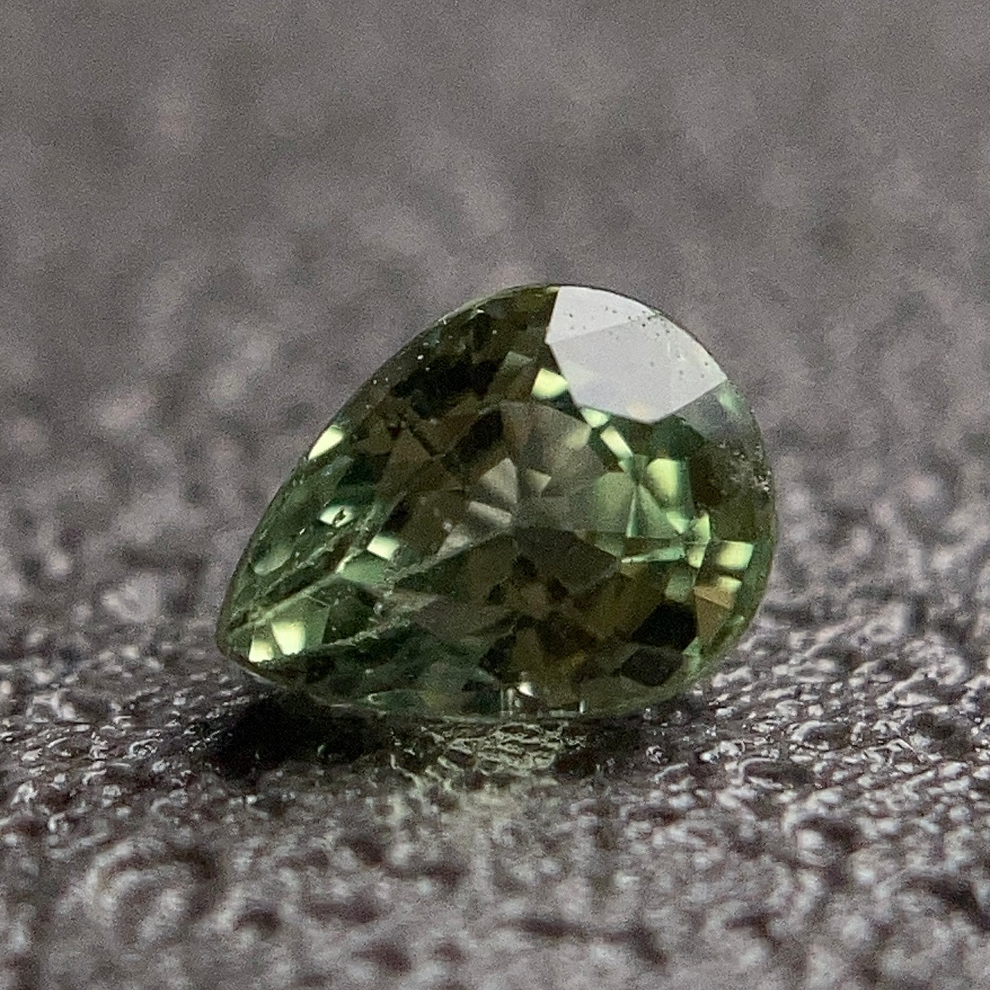 0.28 Carat Sapphire 綠色藍寶石 (經熱處理)