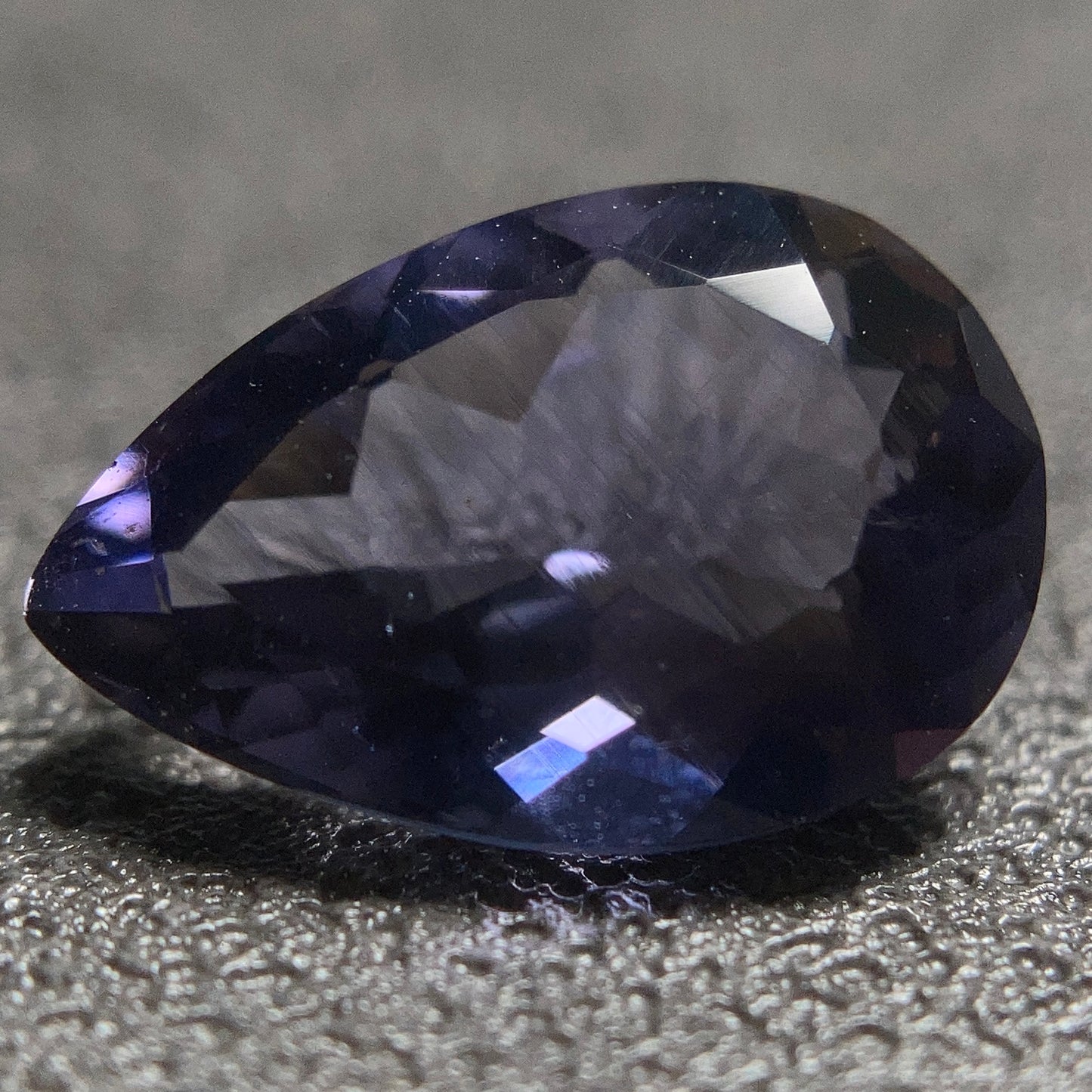 2.29 Carat Iolite 堇青石