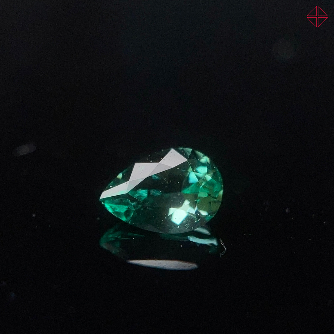 0.11 Carat Emerald 祖母綠